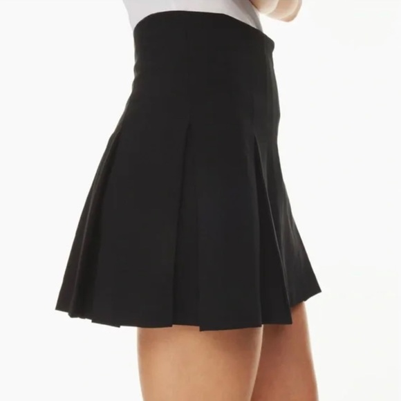 Aritzia Hathaway Tennis Skirt - Picture 2 of 7